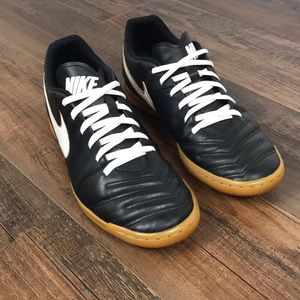 Nike Tiempo Rio lll Black/White Size 9.5